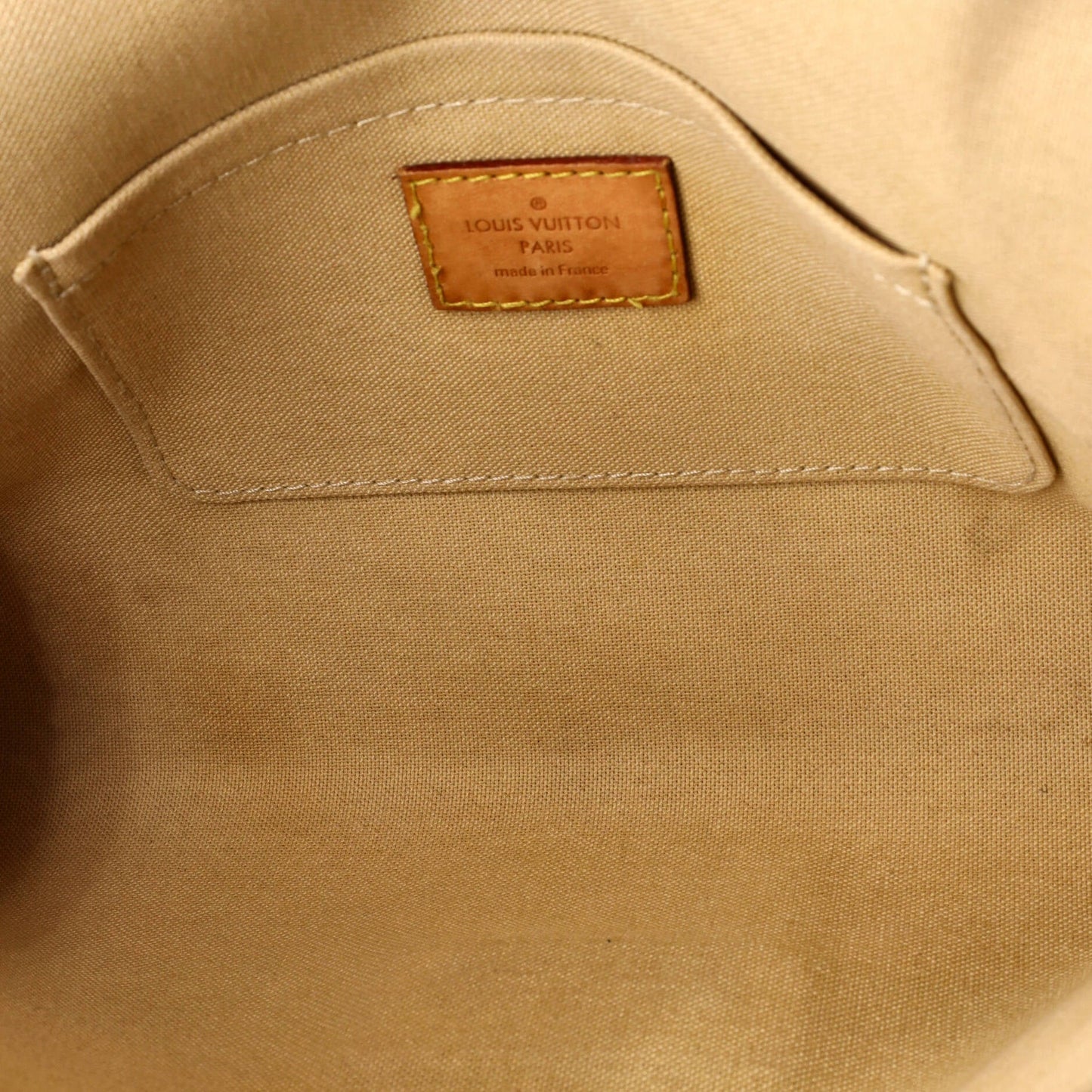 Louis Vuitton Favorite Handbag Damier MM