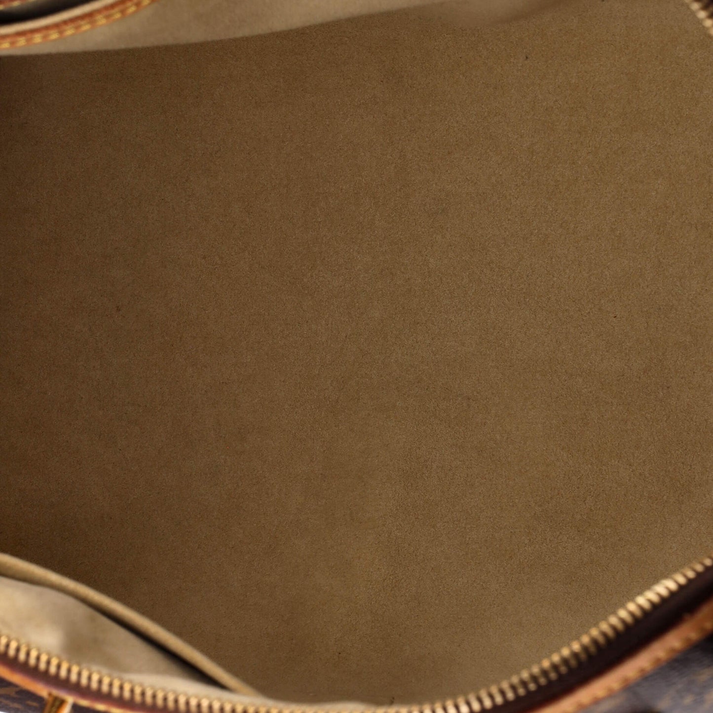 Louis Vuitton Retiro Handbag Monogram Canvas PM