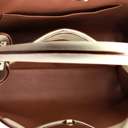Louis Vuitton Capucines Bag Leather GM