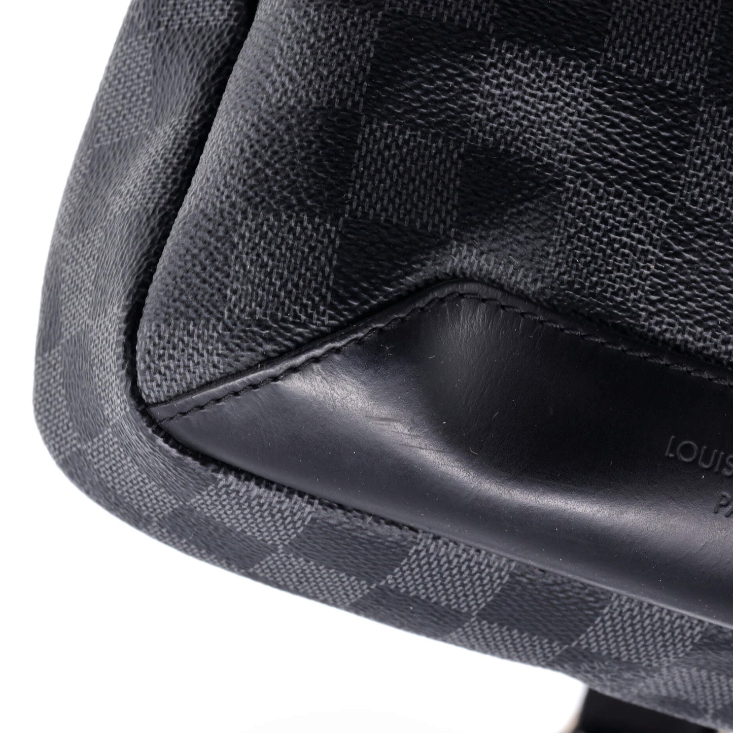 Louis Vuitton Avenue Sling Bag Damier Graphite