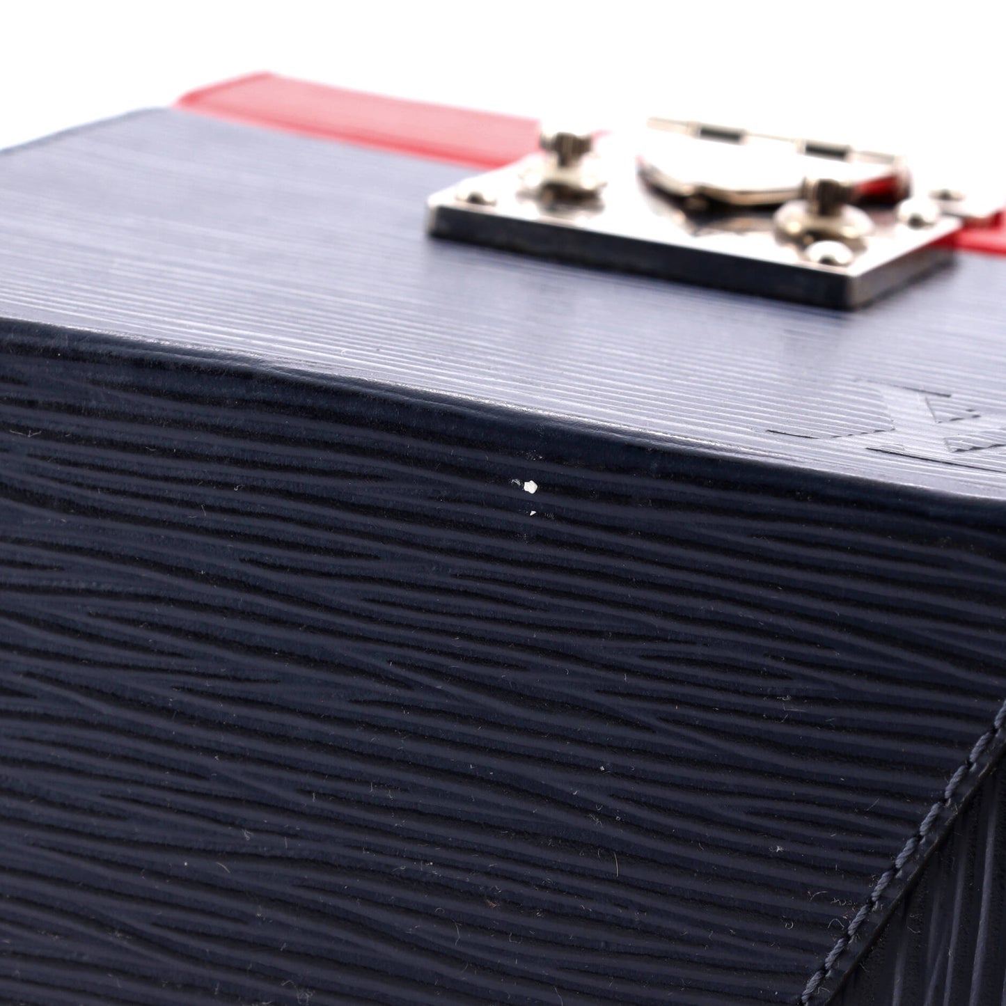 Louis Vuitton Bleecker Box NM Bag Epi Leather