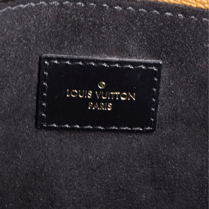 Louis Vuitton Pochette Metis Reverse Monogram Canvas
