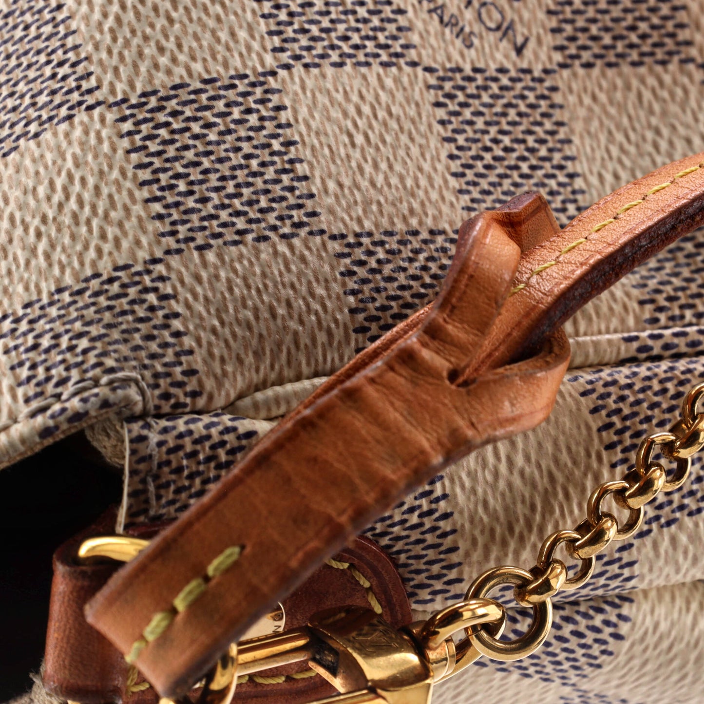 Louis Vuitton Favorite Handbag Damier MM
