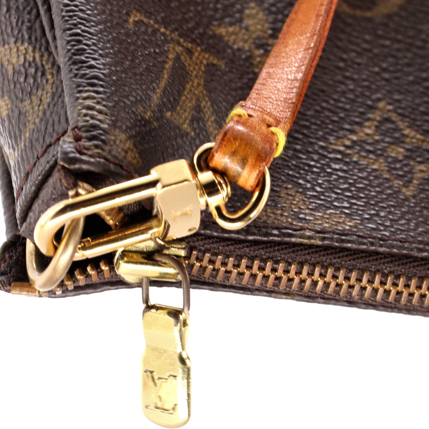 Louis Vuitton Pochette Accessoires Monogram Canvas