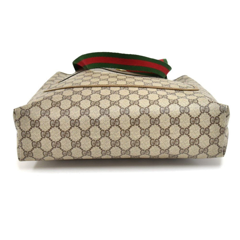 Gucci Accessory Collection Supreme Monogram Canvas Bag
