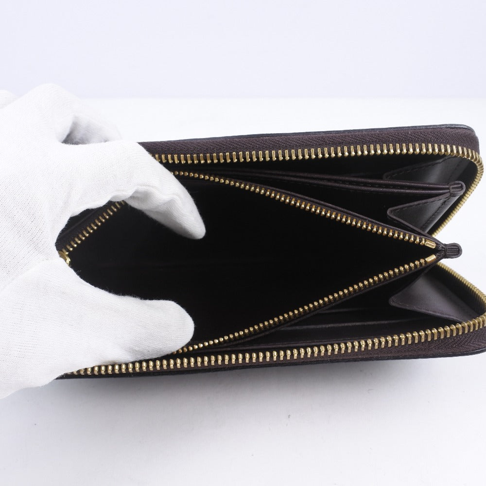 Louis Vuitton Zippy wallet