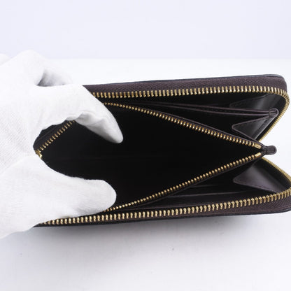 Louis Vuitton Zippy wallet