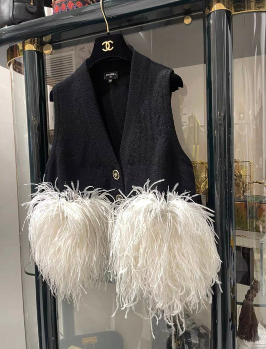 Chanel 23AW Black Cashmere & White Ostrich Feathers Vest