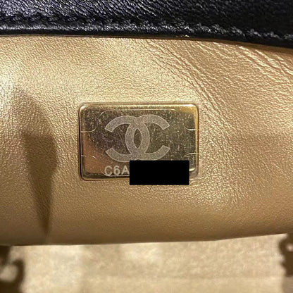 Chanel 22C Pearl Crush Mini Square Rectangular Flap Bag Black （Microchip)