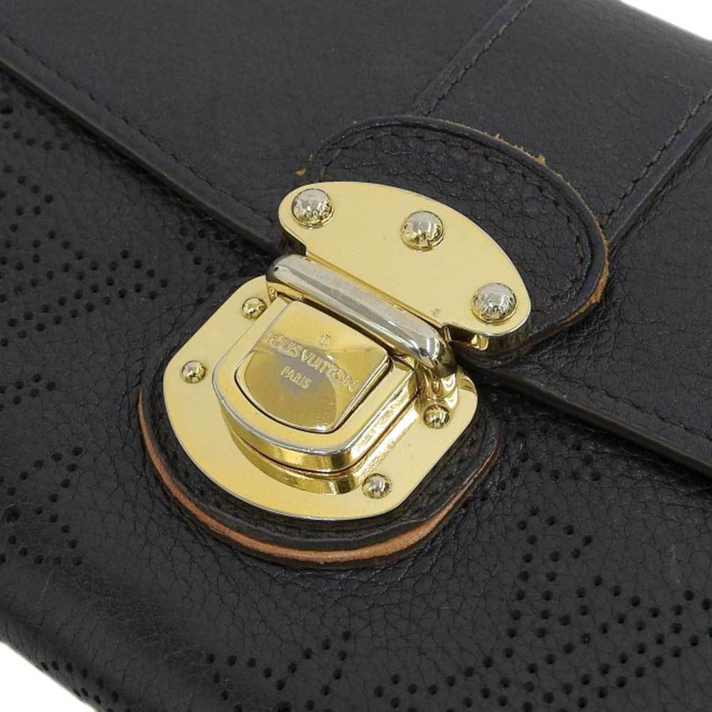 Louis Vuitton Mahina
