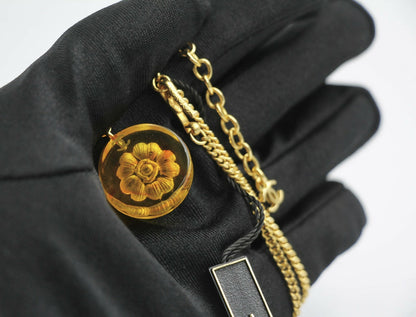 Chanel Vintage 98A Acrylic Light Yellow Brown Camellia Necklace