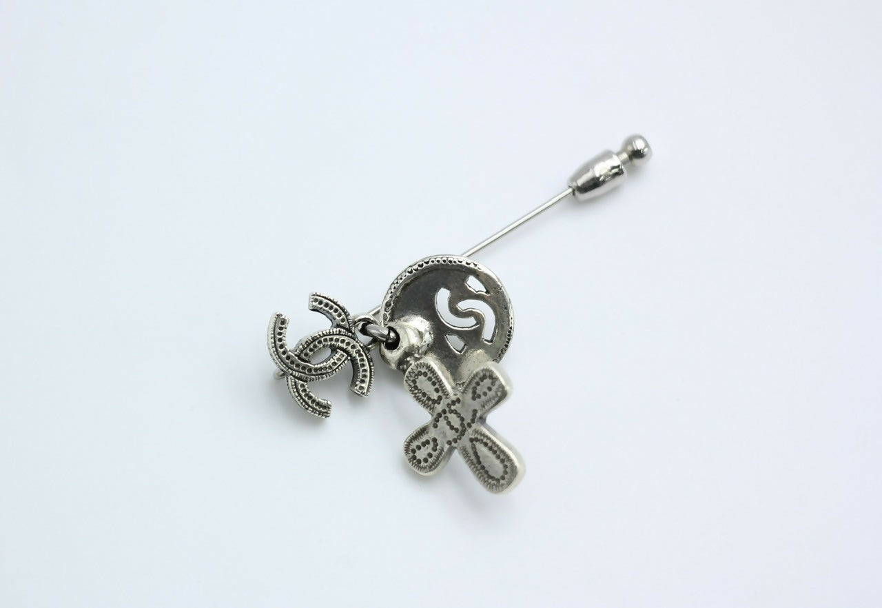 Chanel Vintage 03P Metal Cross Silver Coin CC Brooch