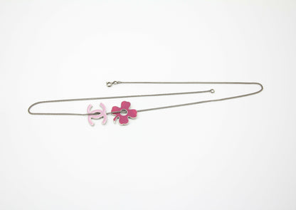 Chanel Vintage 04P Enamel Peach Pink Four-Leaf Clover Necklace