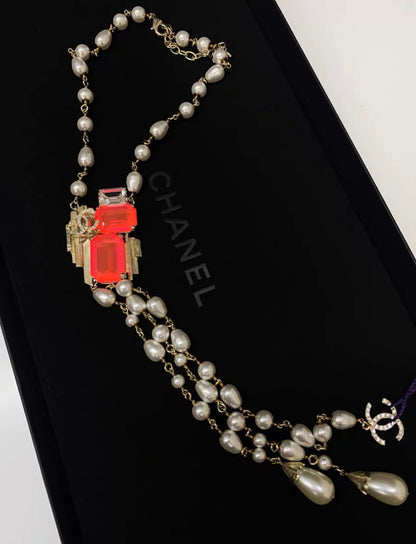 Chanel 21ss Pink Crystal & Pearl long Chain