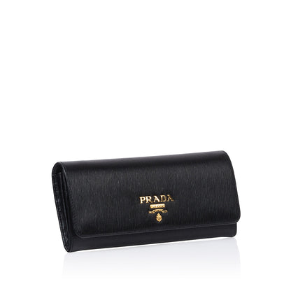 Prada Wallet on Chain