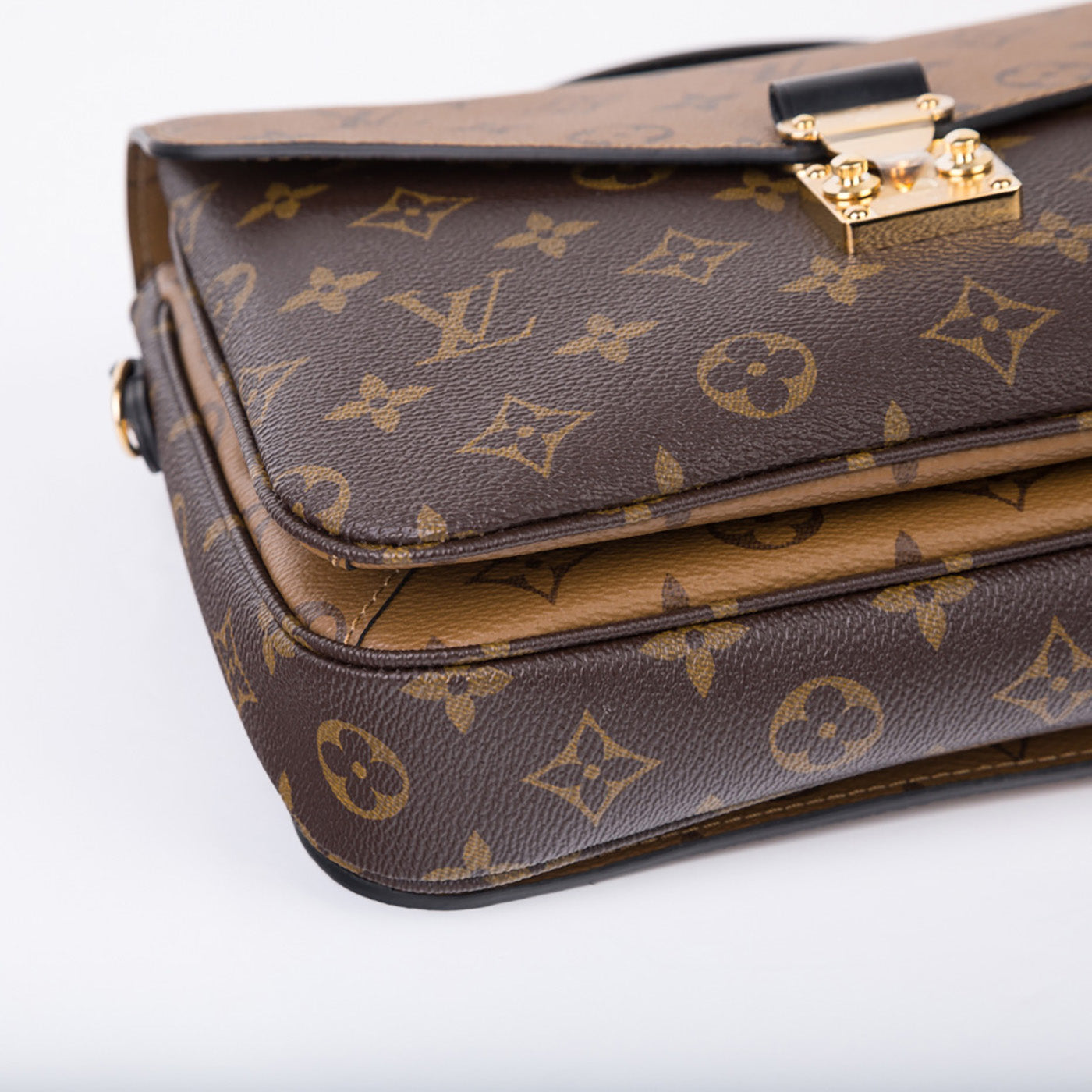 Louis Vuitton Pochette Metis Monogram Reverse Canvas