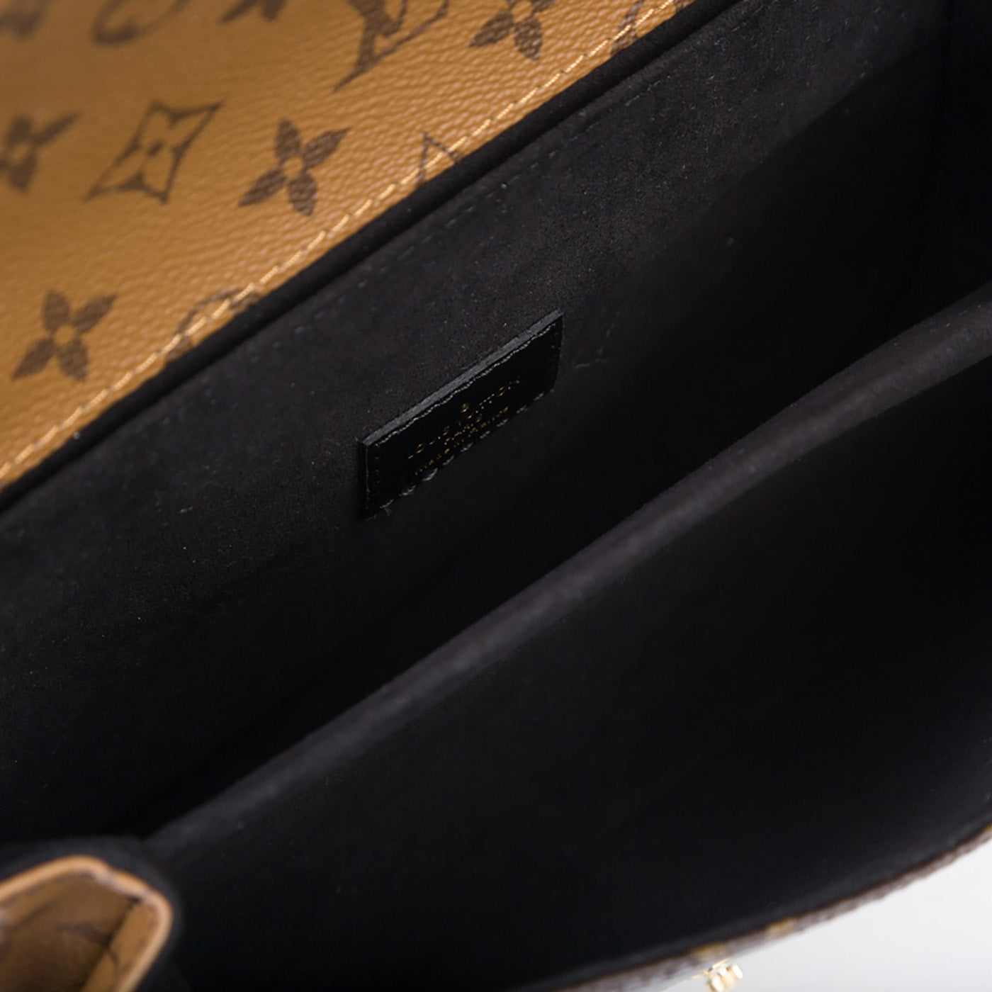 Louis Vuitton Pochette Metis Monogram Reverse Canvas