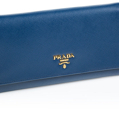 Prada Wallet on Chain