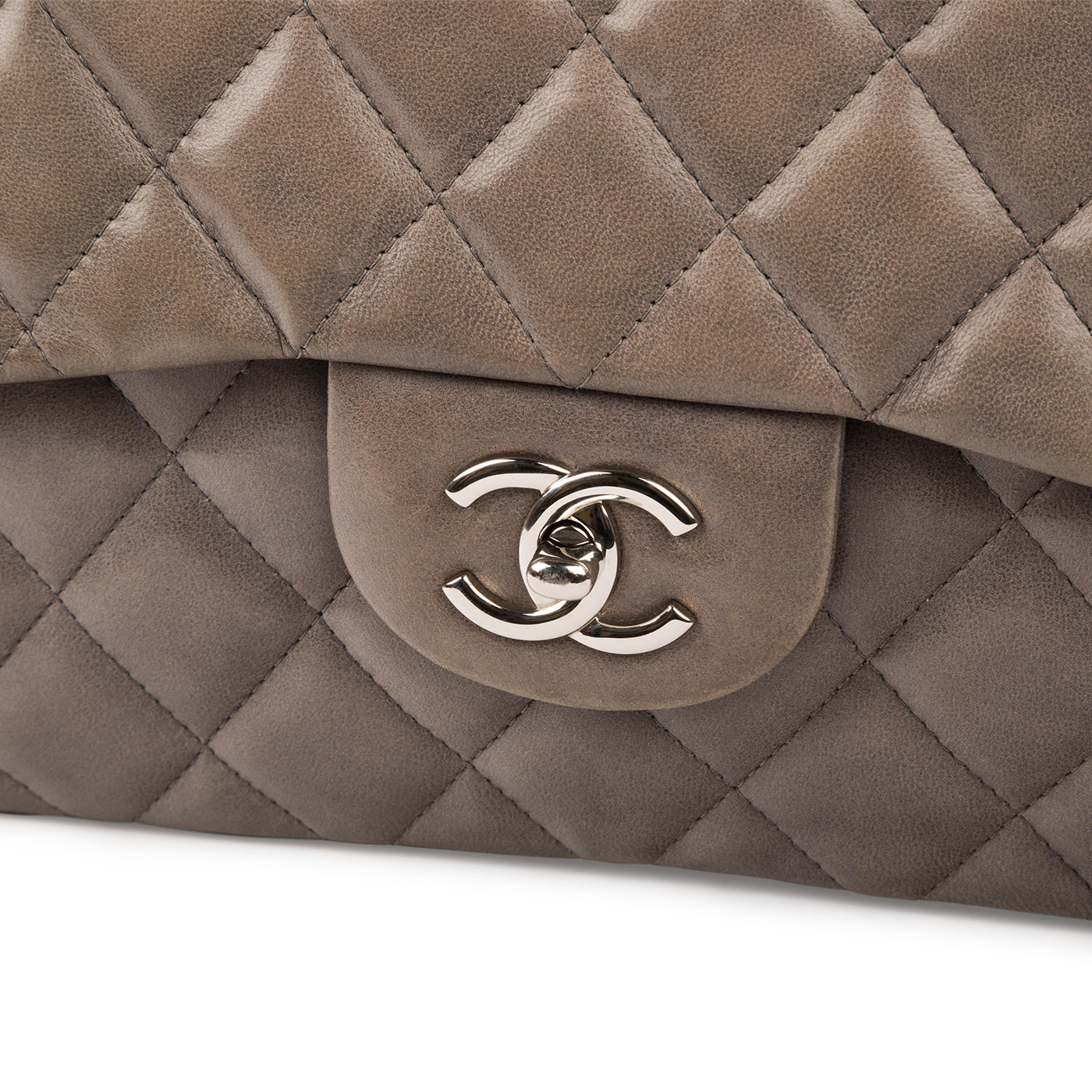 Chanel Classic Flap Bag - Jumbo - Single Flap
