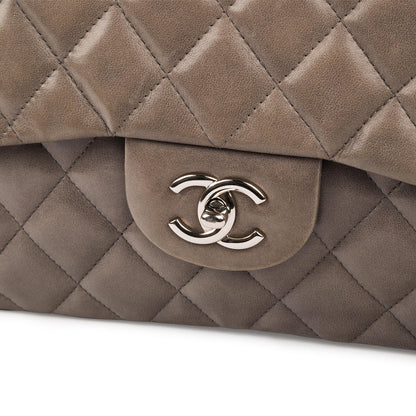 Chanel Classic Flap Bag - Jumbo - Single Flap