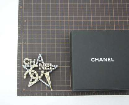 Chanel A21C Rhinestone & Imitation Pearl Hollow Star Brooch