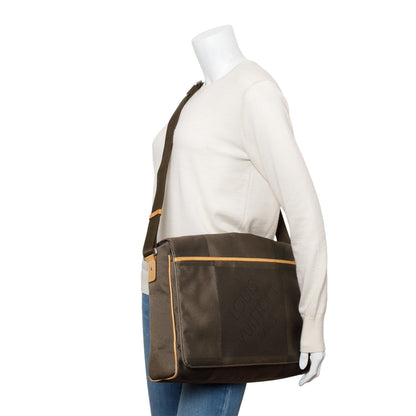Louis Vuitton Brown Damier Geant Canvas Messenger Bag