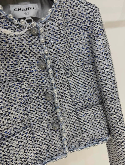 Chanel 25P white and blue pearl sequinned Tweed jacket