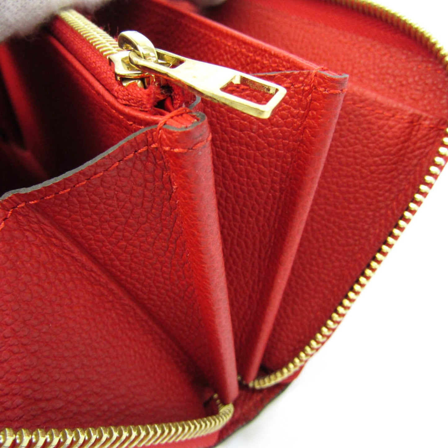 Louis Vuitton Zippy wallet