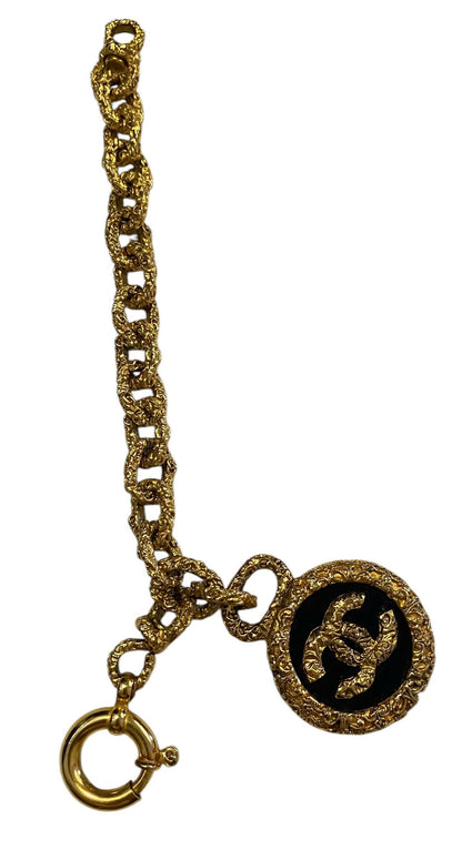 Chanel 93A Large Gold Black Metal Medallion CC Florentine Chain Link Bracelet