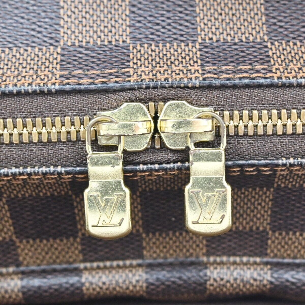 Louis Vuitton Naviglio