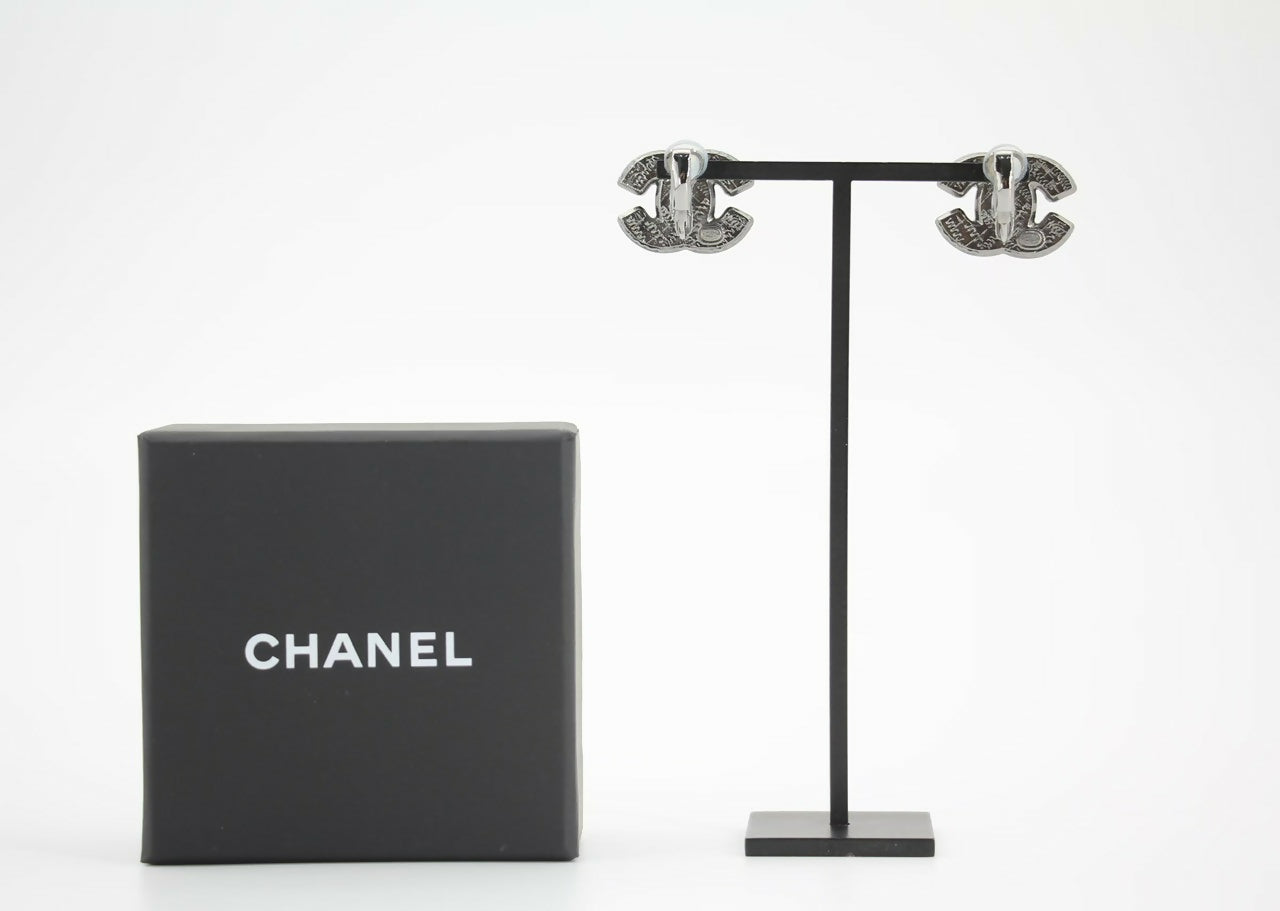 Chanel A24A Metal Black Silver Check CC Clip-on Earrings