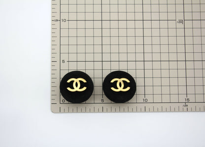 Chanel Vintage 1986-92 Black Velvet Round Clip-on Earrings