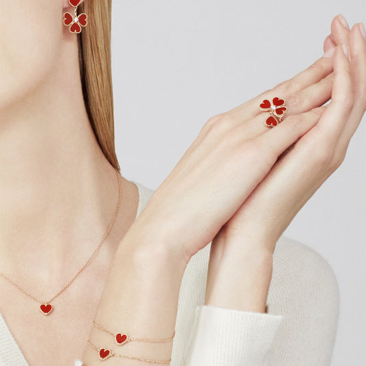 VAN CLEEF & ARPELS Sweet Alhambra heart bracelet