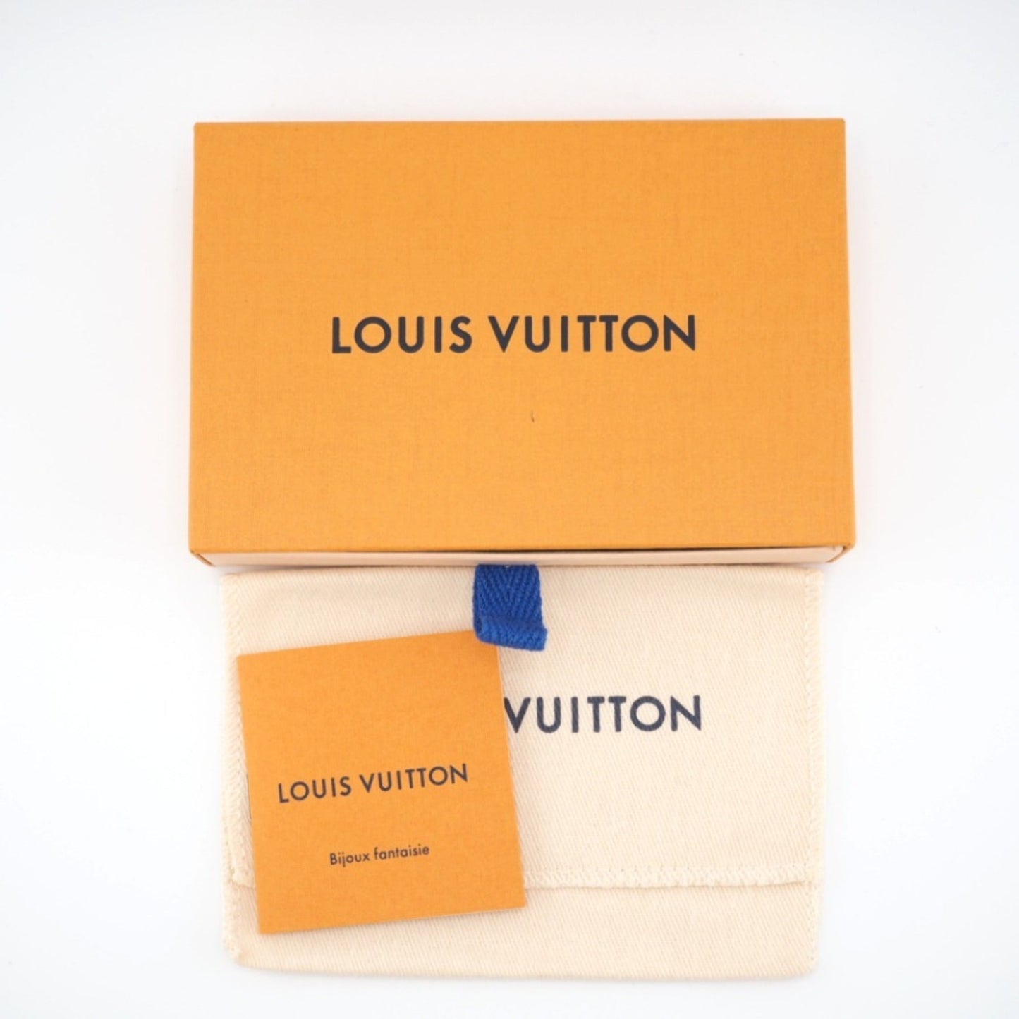 Louis Vuitton 6 key holder