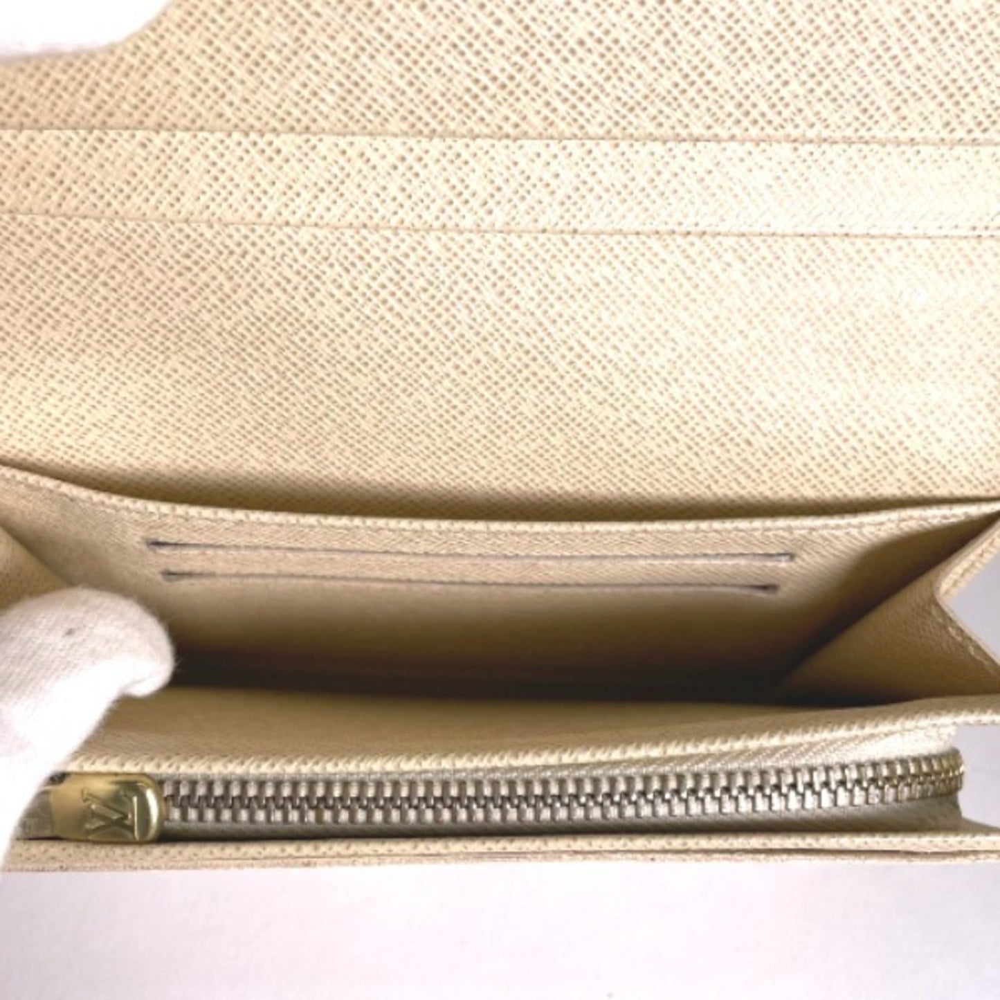 Louis Vuitton Zippy