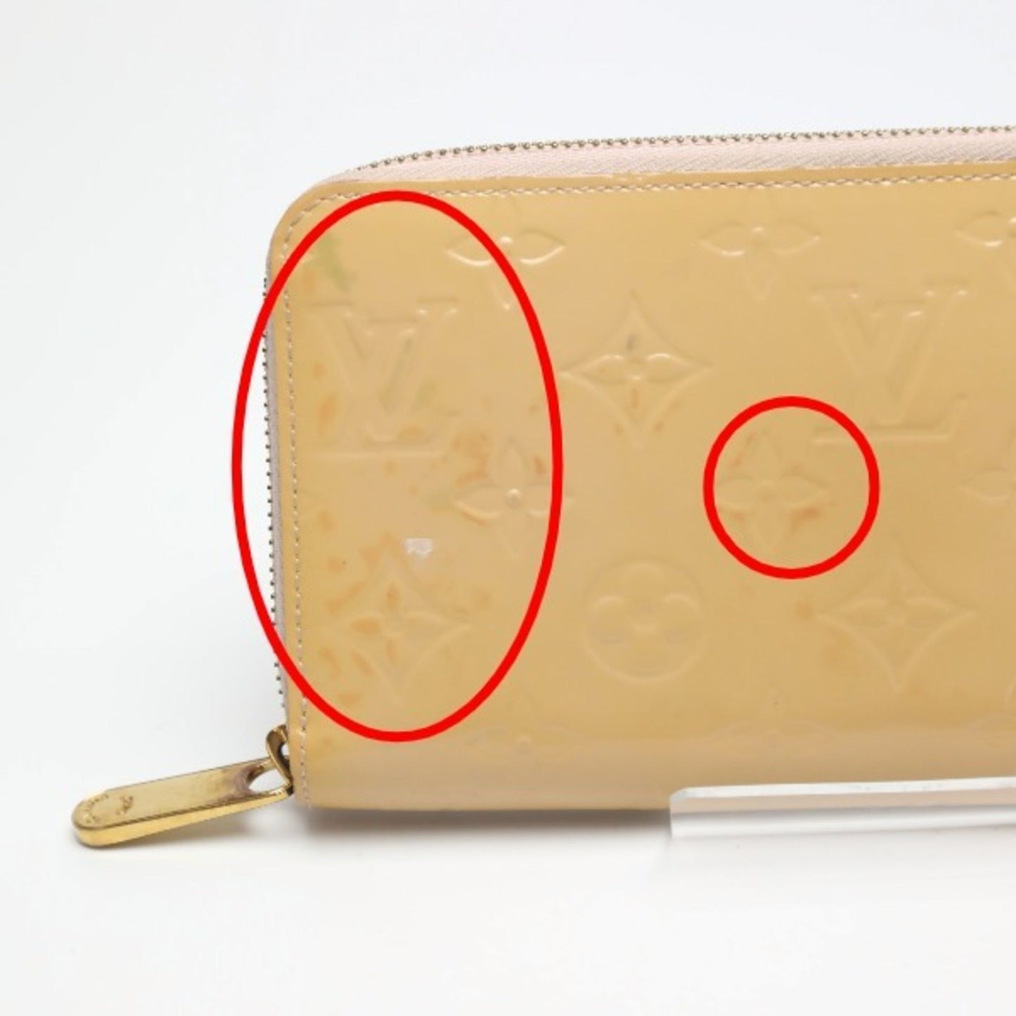 Louis Vuitton Zippy wallet