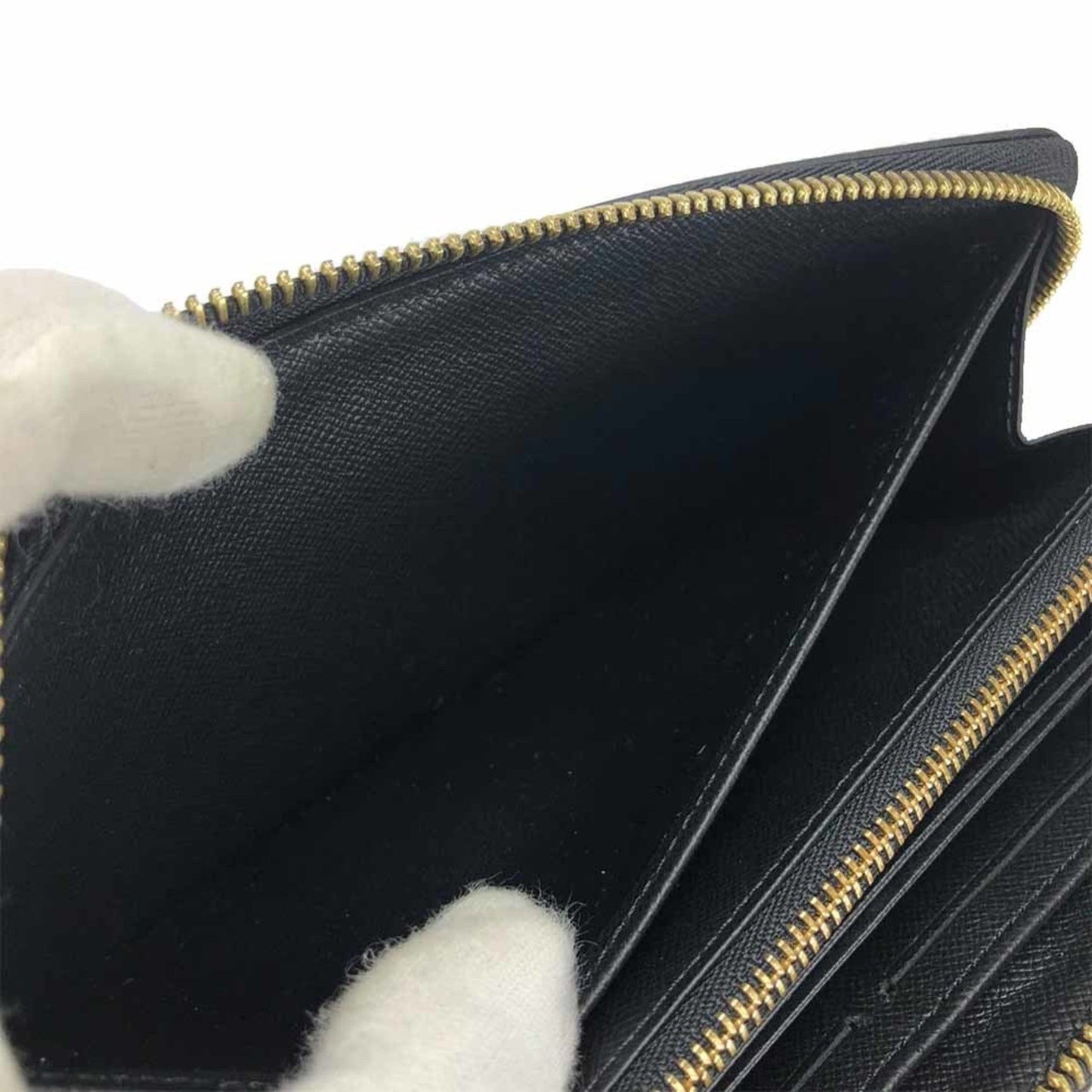 Louis Vuitton Zippy