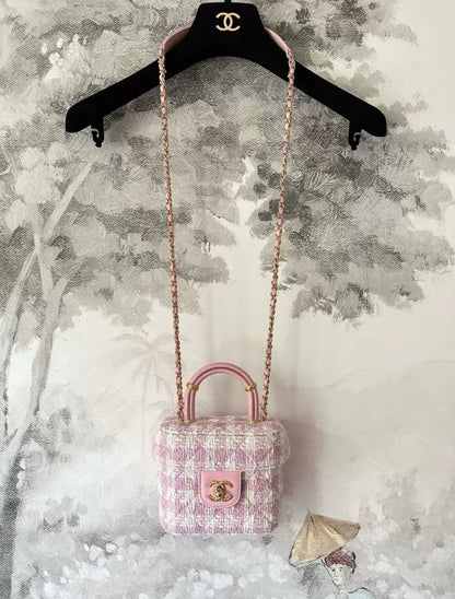 Chanel 23S Pink/Ecru Tweed Small Vanity Case