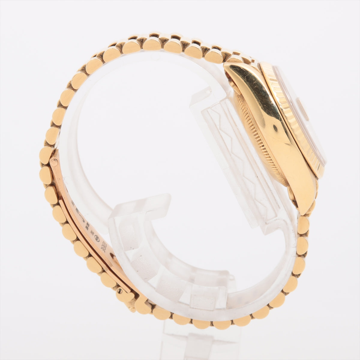 ITEM 34 - Rolex Datejust 26mm 18k Yellow Gold Watch