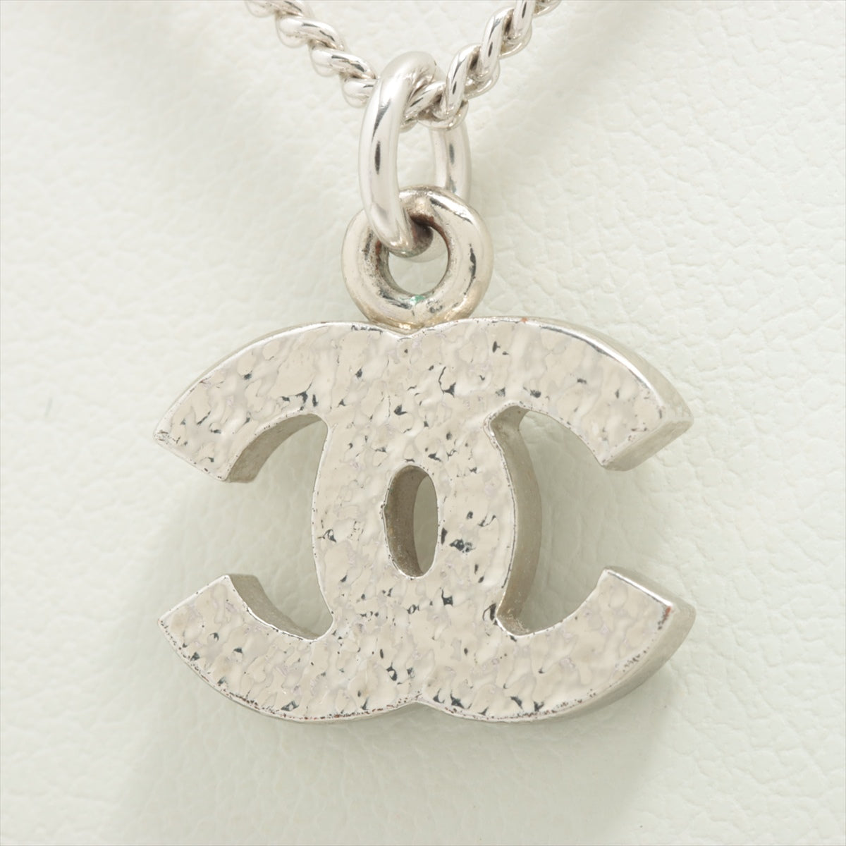 Chanel CC Silver Rhinestone Necklace (Costume Jewellery)
