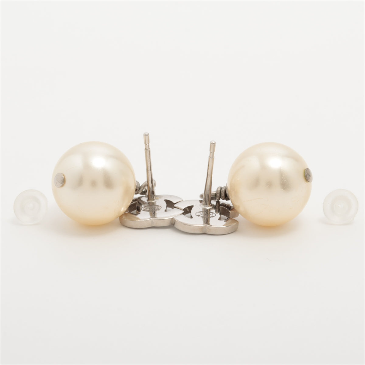 Chanel CC Pearl Drop Earrings Silver (Costume Jewellery)
