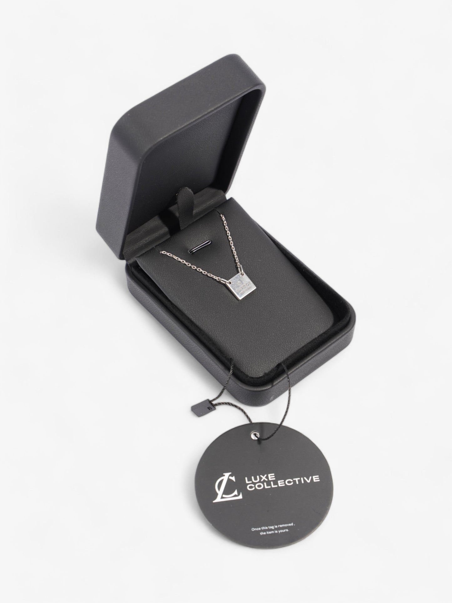 Gucci Logo Plate Necklace Silver Silver Sterling