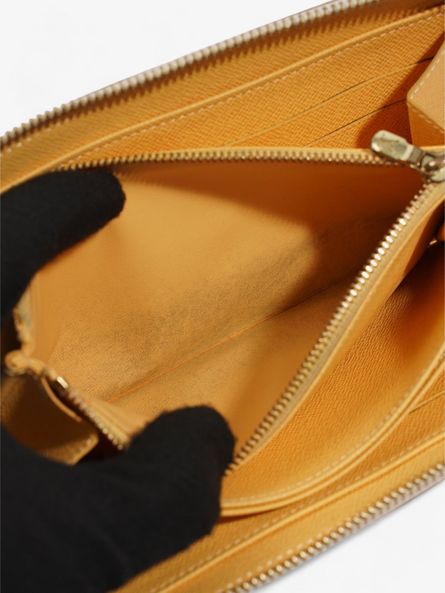 Louis Vuitton Ilustre Zippy Wallet Damier Azur Coated Canvas