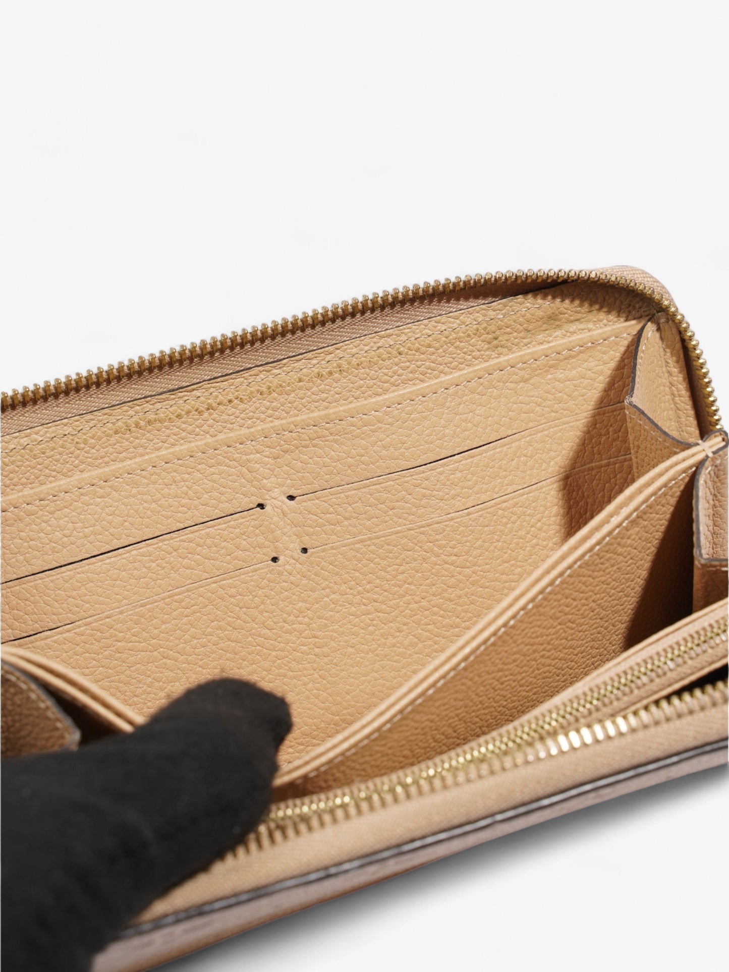 Louis Vuitton Zippy Wallet Beige Empreinte Leather