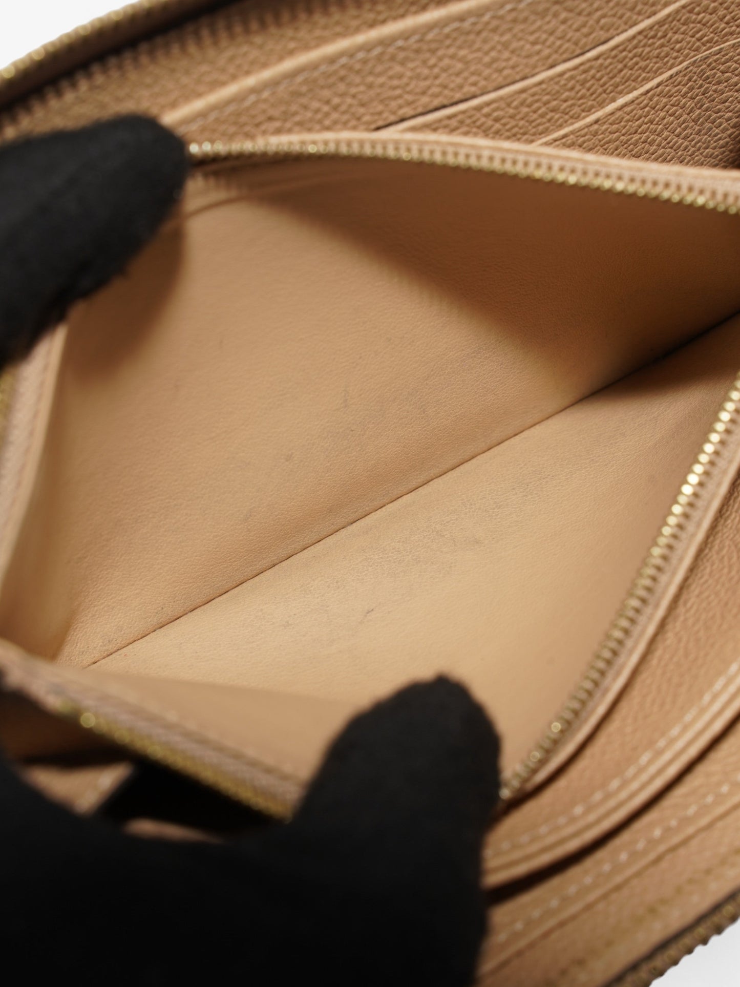 Louis Vuitton Zippy Wallet Beige Empreinte Leather