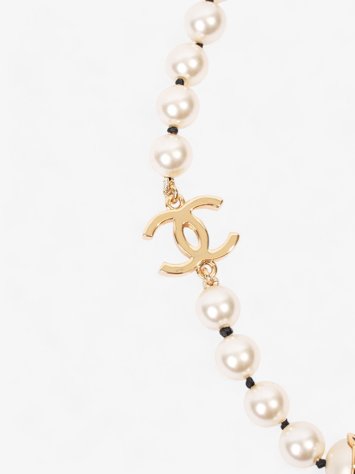 Chanel CC Pearl Necklace Gold Base Metal