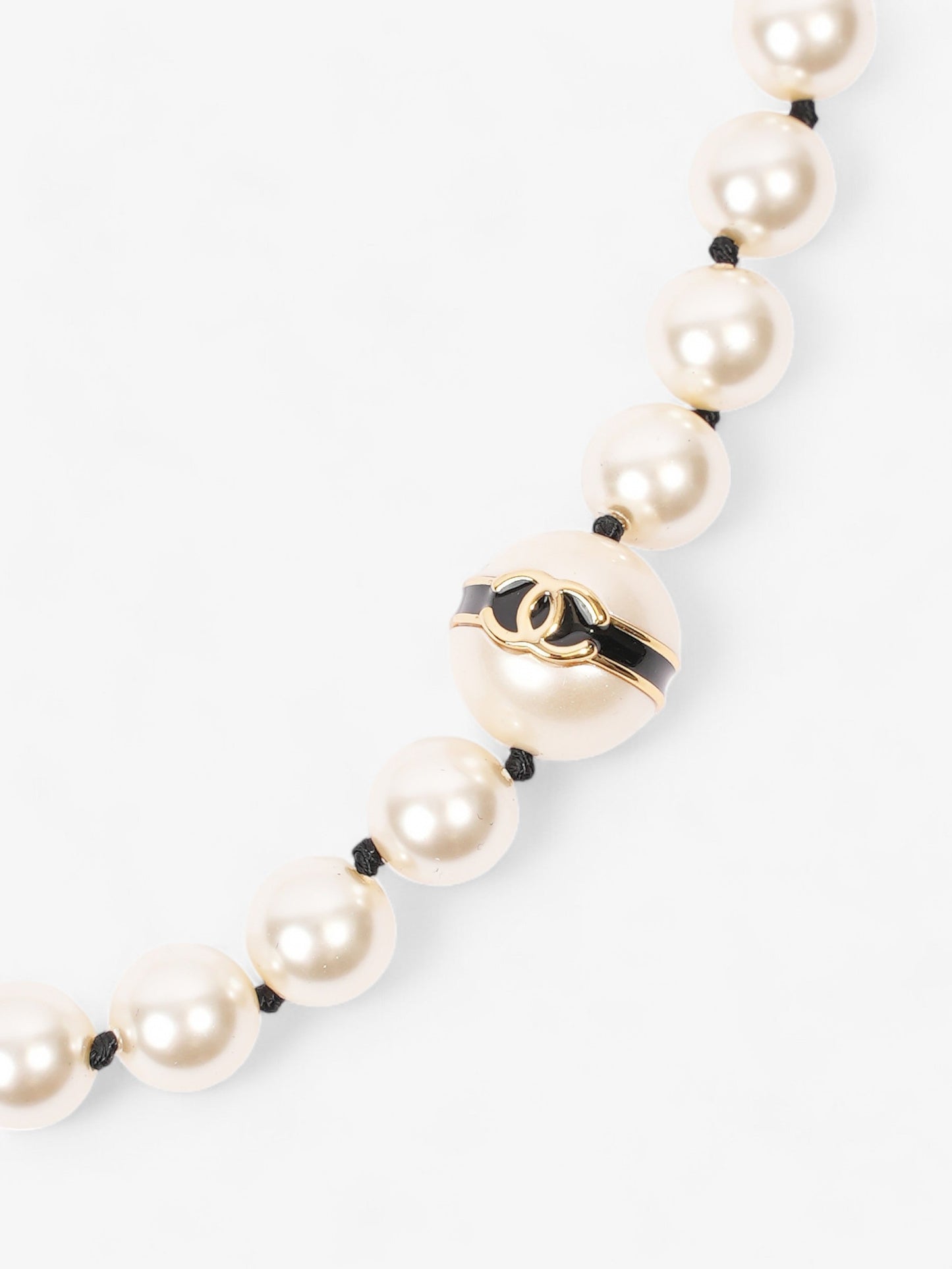 Chanel CC Pearl Necklace Gold Base Metal