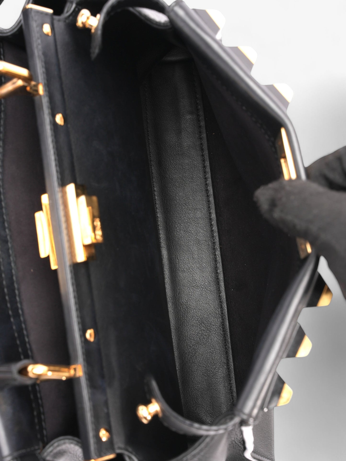 Fendi Peekaboo Black Leather Medium