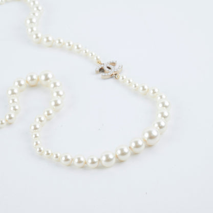 Chanel Long Pearl CC Logo Necklace Costume Jewellery