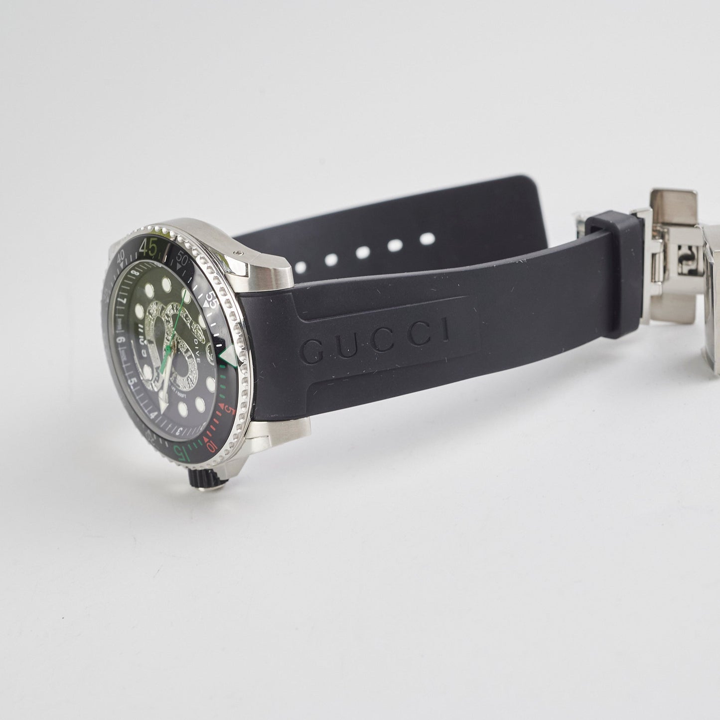 Gucci Dive Stainless Steel Men's Watch 40mm